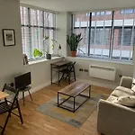 Stylish Flat In Northern Quarter By City Superhost